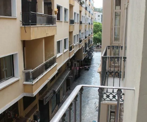 Picassia Center Apartment *